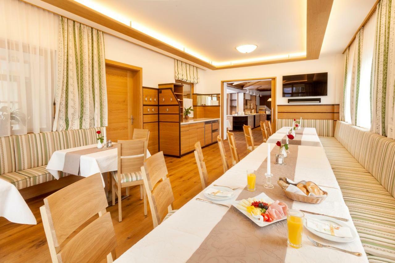 Brueckenwirt Hotel Hallein Bagian luar foto